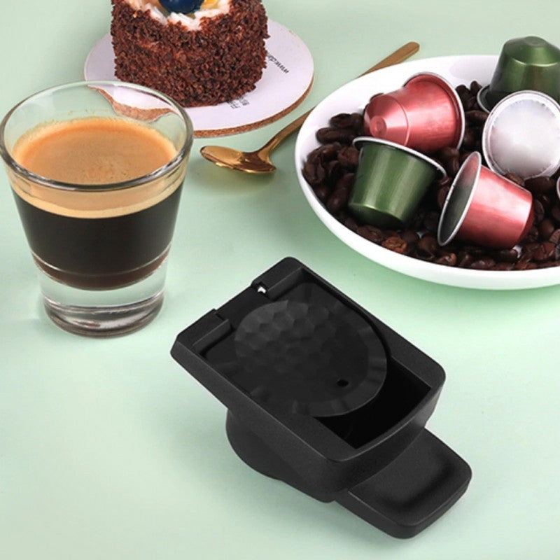 Încărcați imaginea în vizualizatorul Galerie, Adaptor Nespresso pentru aparatele de cafea Dolce Gusto - Trendibo
